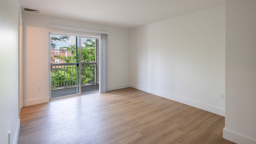 790 Willard Street - Photo 10