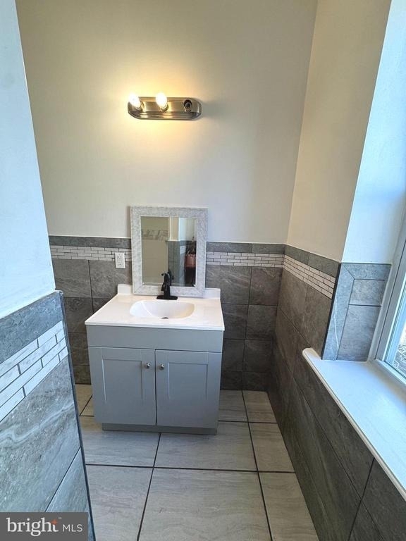2121 N 20th Street - Photo 3