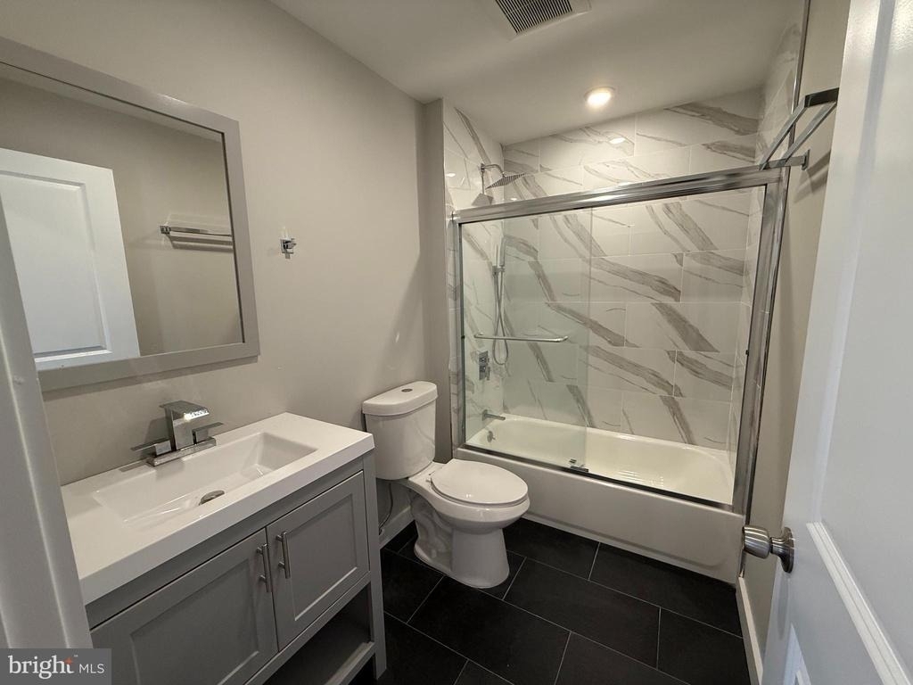 914 W Susquehanna Avenue - Photo 11