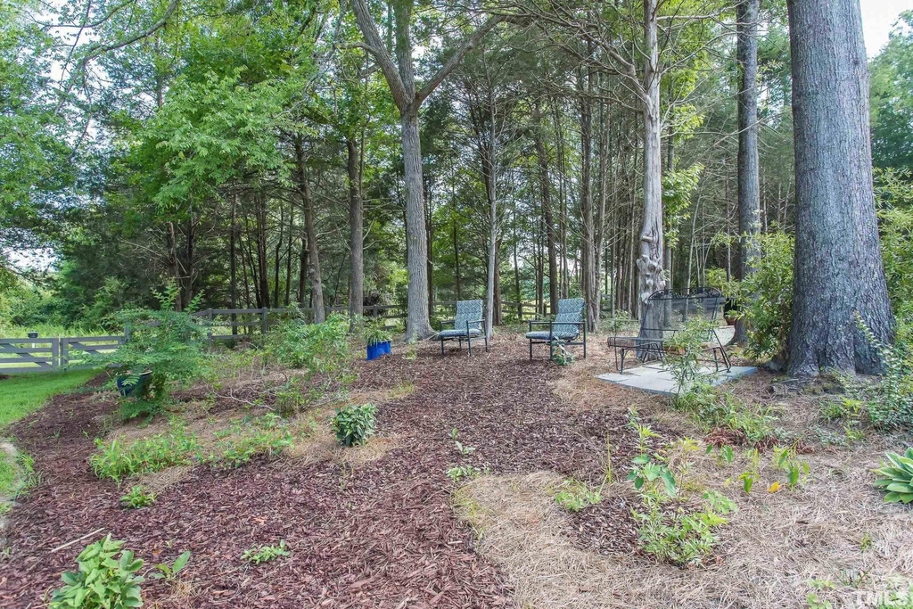 1451 Hawkins Road - Photo 52