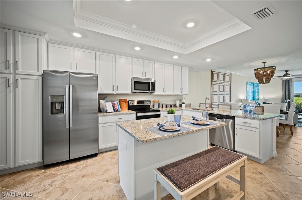 43011 Greenway Boulevard - Photo 1