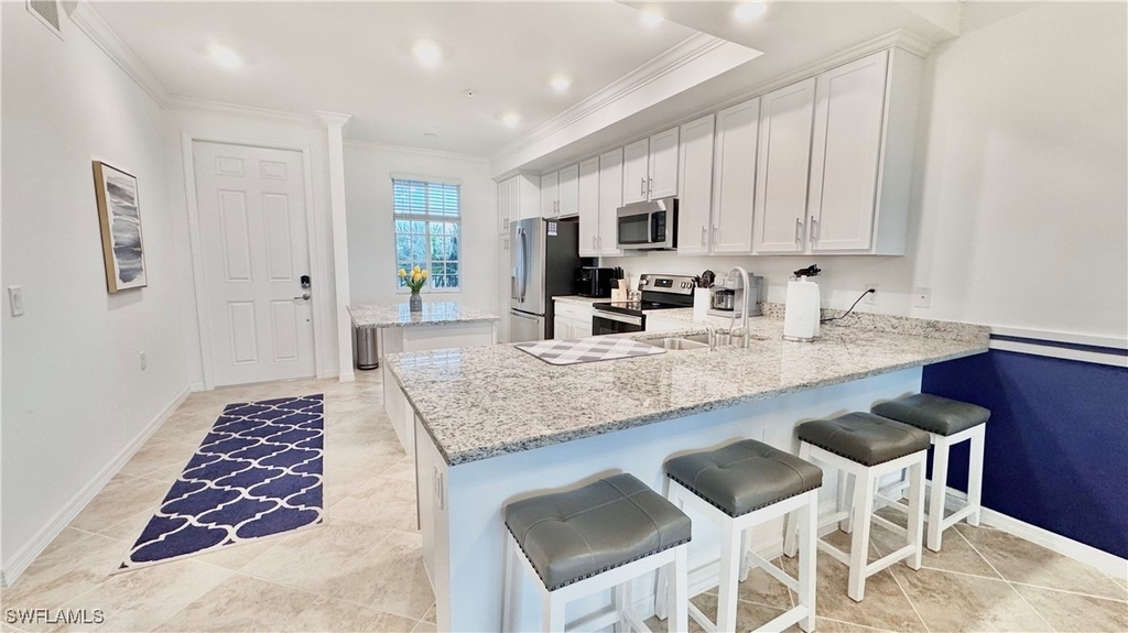 43020 Greenway Boulevard - Photo 3