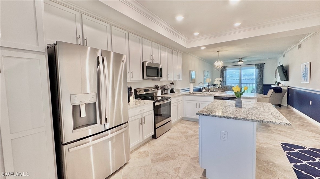 43020 Greenway Boulevard - Photo 4