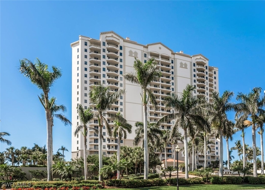 23850 Via Italia Circle - Photo 1
