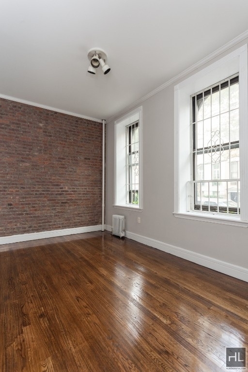 East 18th Street - Photo 13