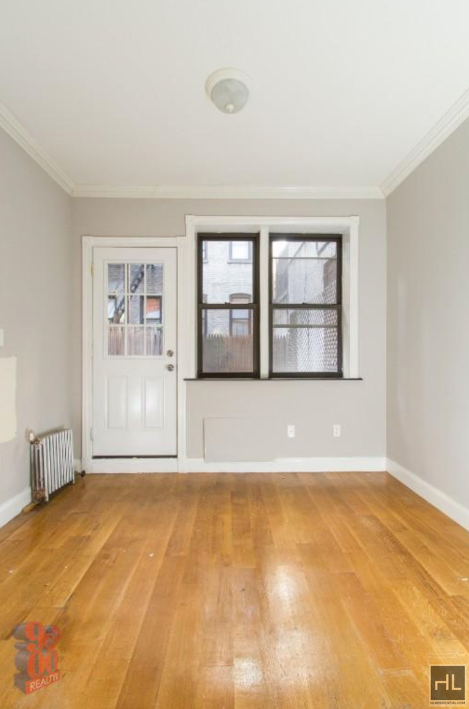 East 26th Street - Photo 16
