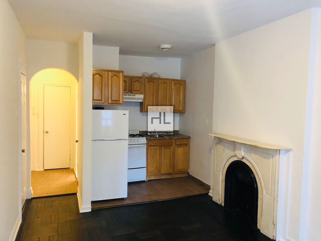 East 72 Street - Photo 22