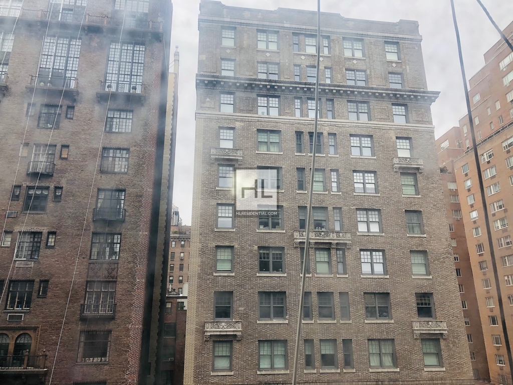 East 72 Street - Photo 26
