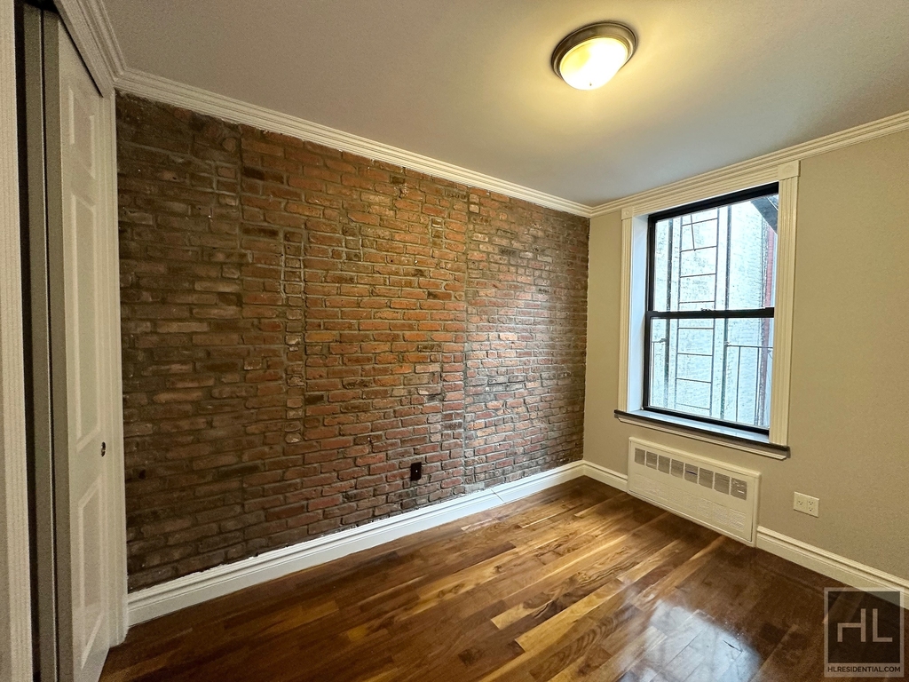 East 29th Street - Photo 9
