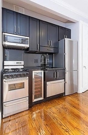 East 29th Street - Photo 13