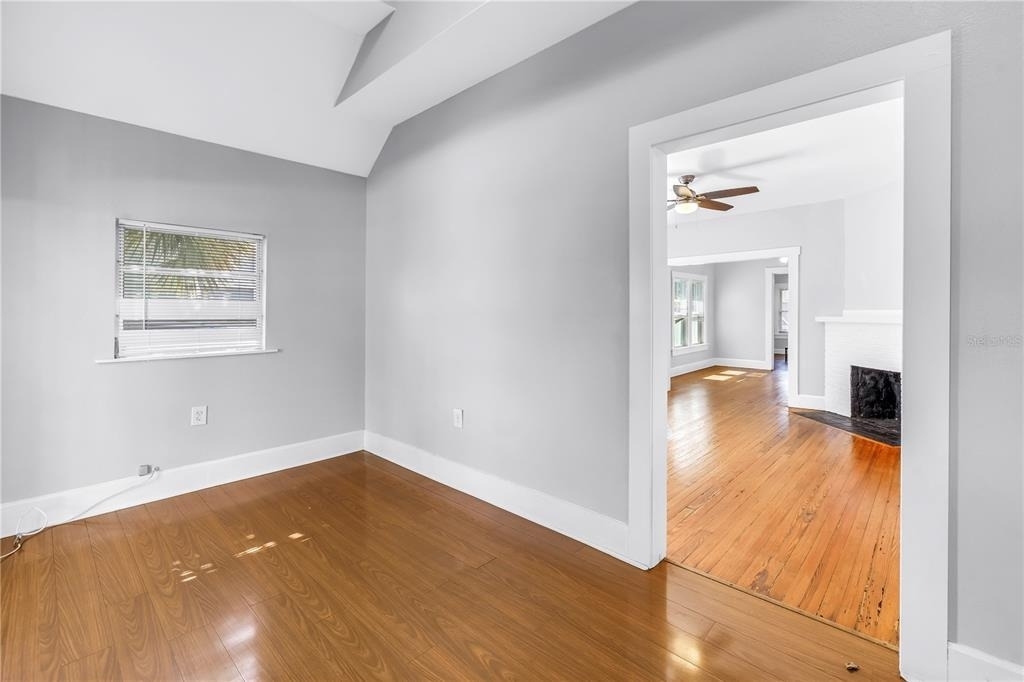 116 16th Avenue Se - Photo 1