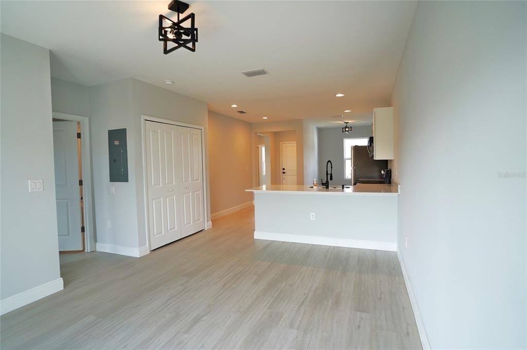 17070 Byron Avenue - Photo 9