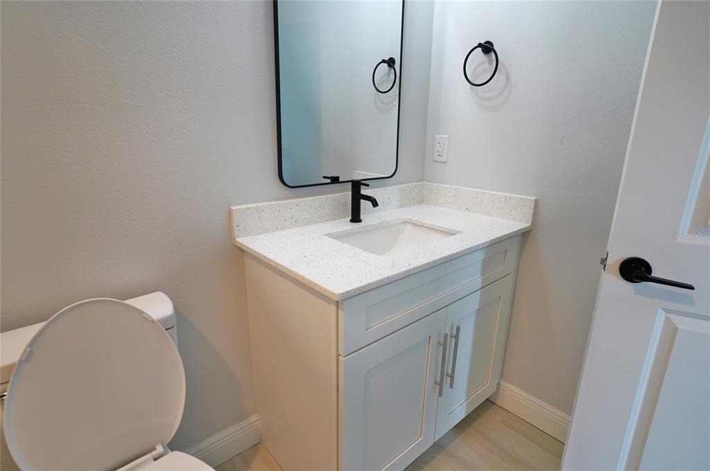17070 Byron Avenue - Photo 13