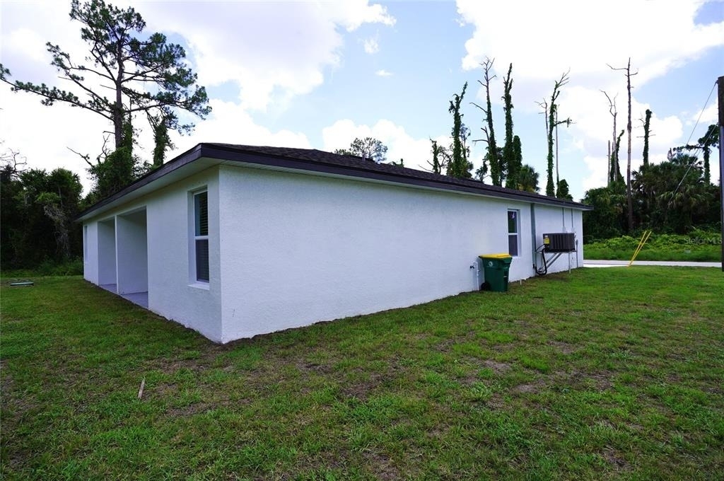 17070 Byron Avenue - Photo 3