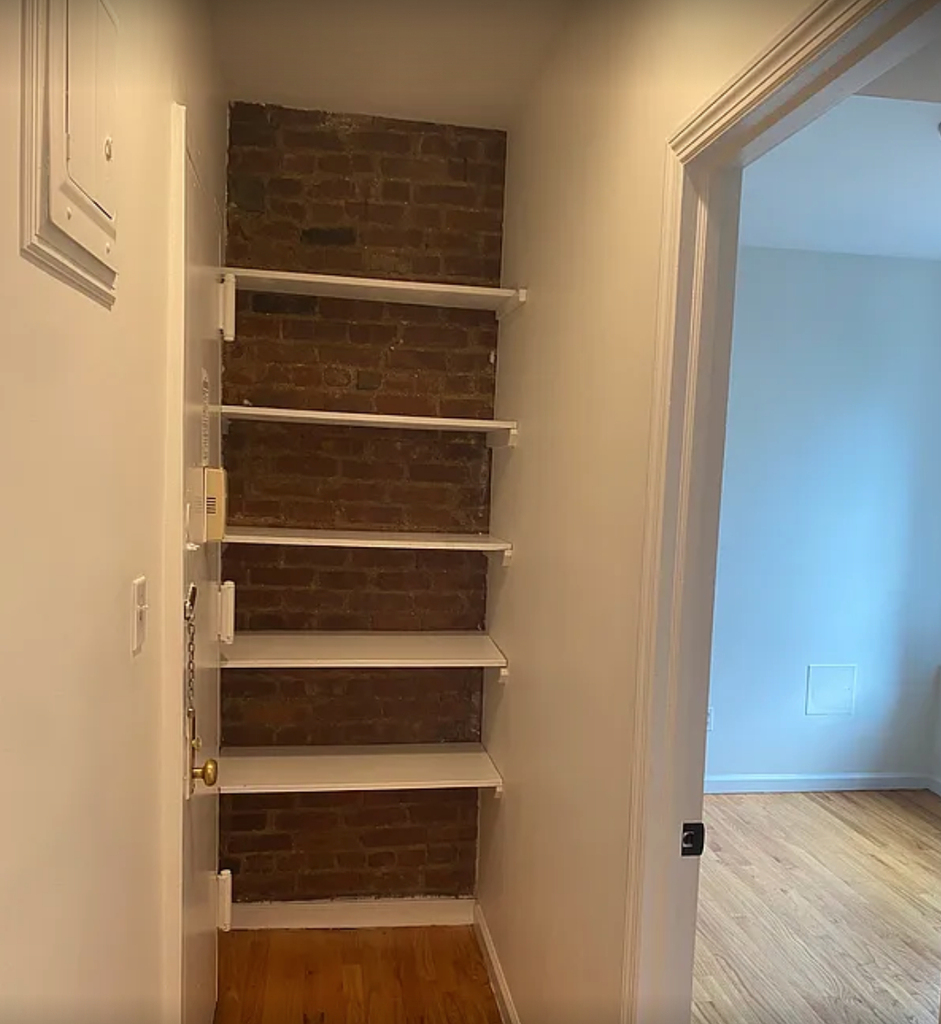 East 78th Street and 1st Avenue - Photo 11