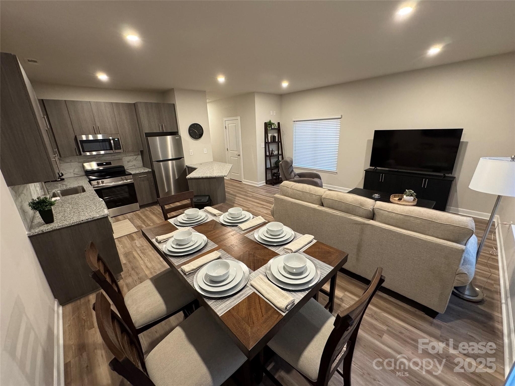 226 South Elm Street - Photo 21