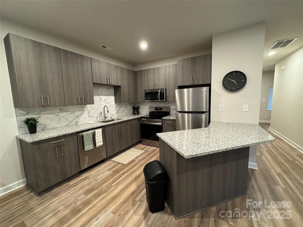 226 South Elm Street - Photo 19