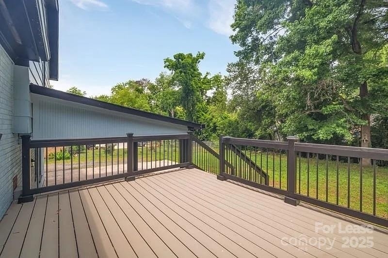 1001 Archdale Drive - Photo 10