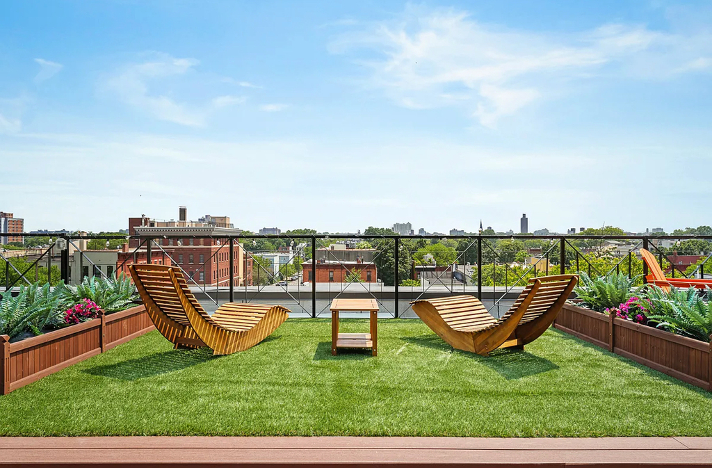 16 Howard Avenue - Photo 8