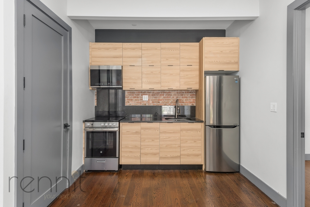 168 Stuyvesant Avenue - Photo 7
