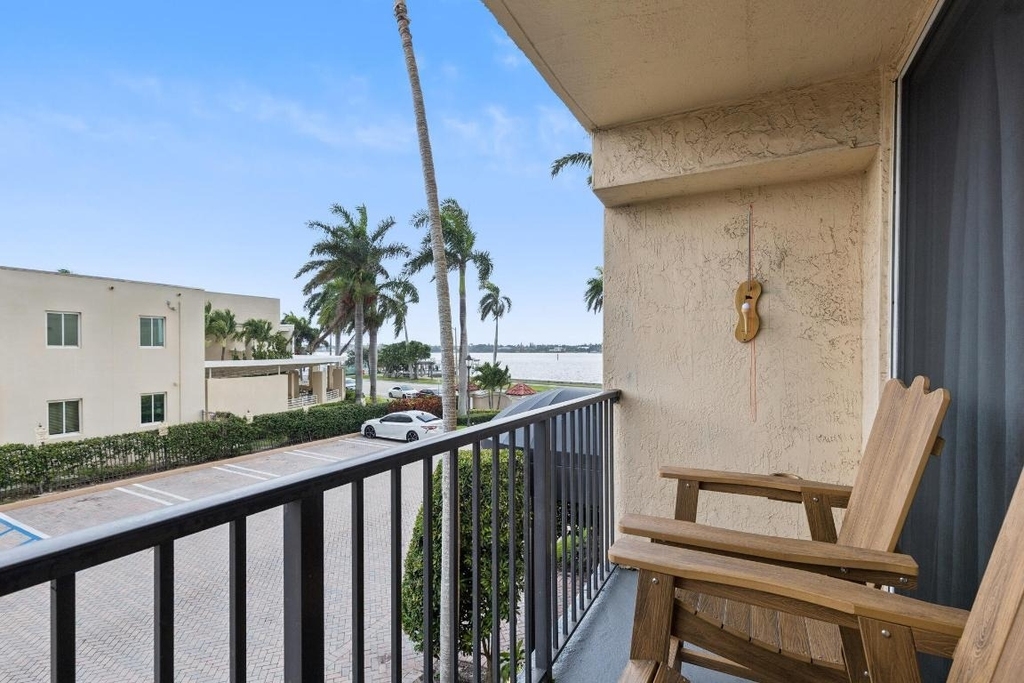 1801 N Flagler Drive - Photo 23