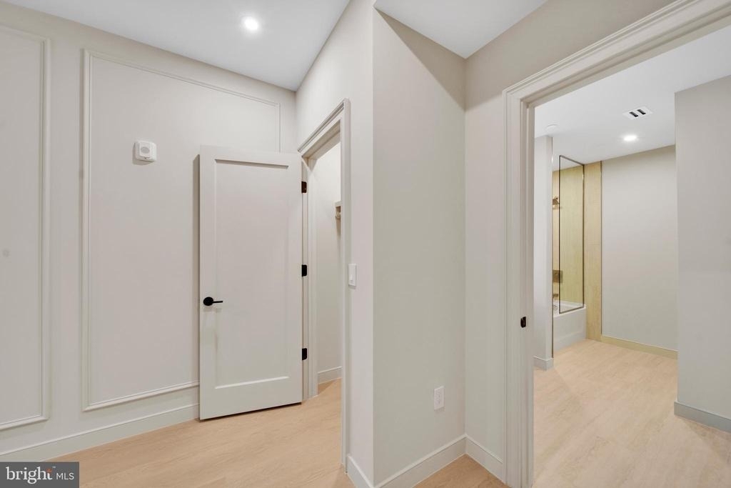 2121 Ward Place Nw - Photo 12