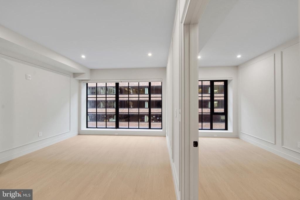 2121 Ward Place Nw - Photo 9