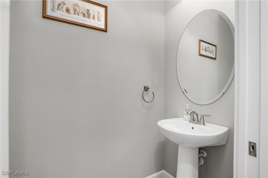 9126 Trivoli Terrace - Photo 34