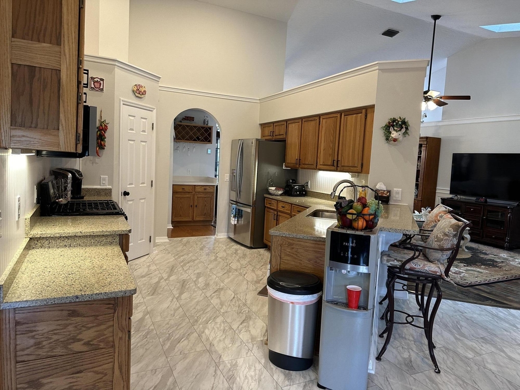 1461 Wellington Circle - Photo 7