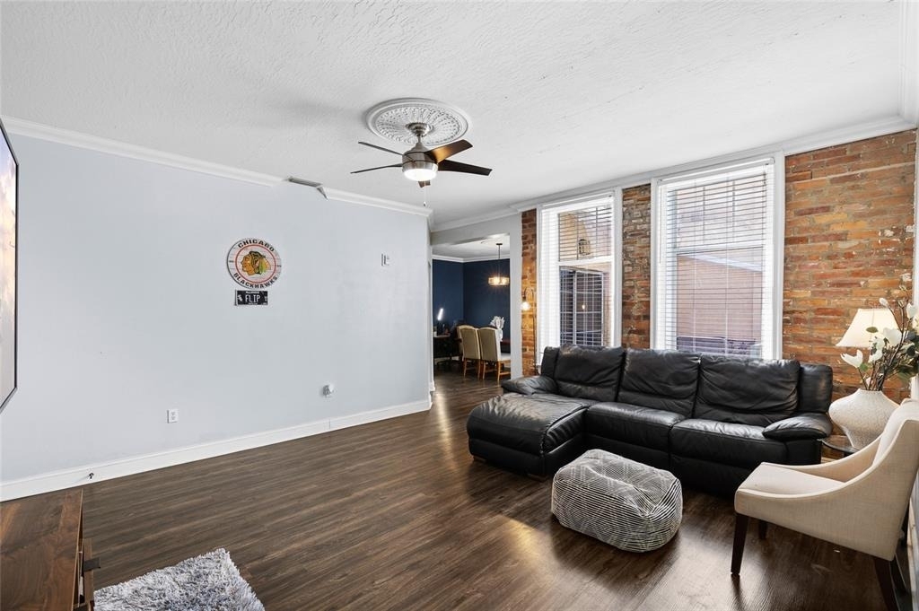 215 Central Avenue - Photo 4