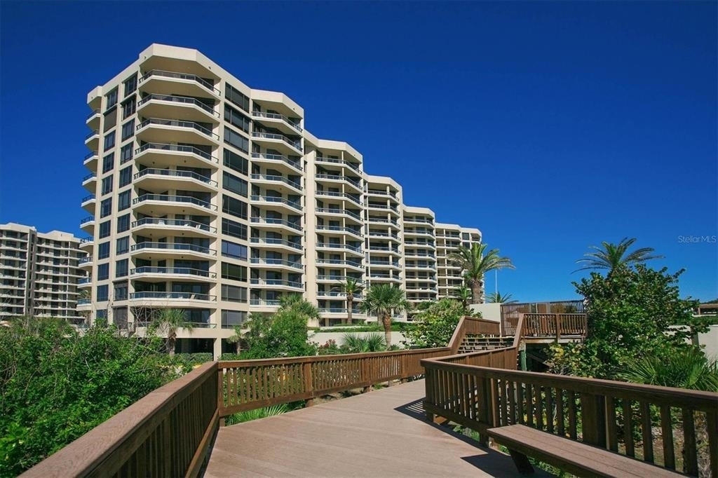 1211 Gulf Of Mexico Drive - Photo 0