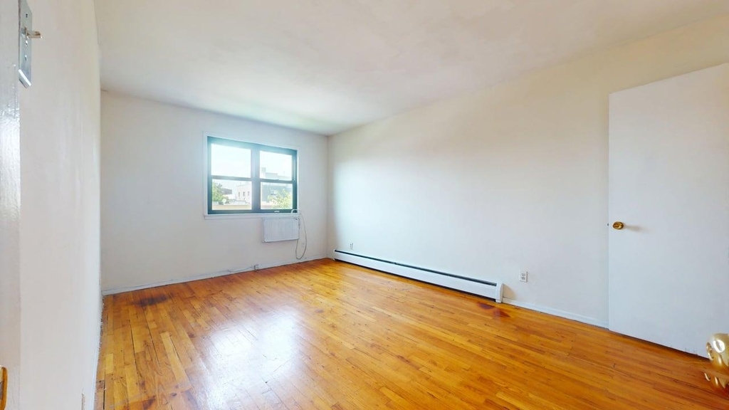 31-48 48th Street - Photo 9