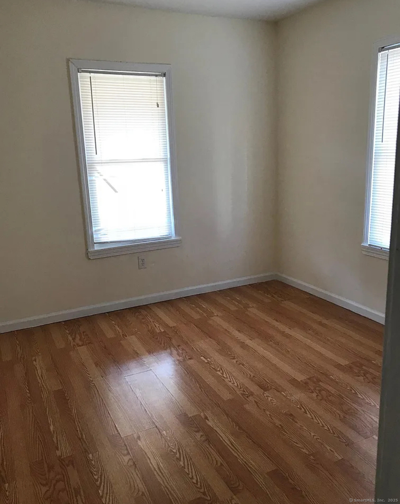 303 Poplar Street - Photo 1