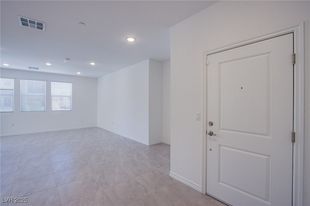 2555 Hampton Road - Photo 14