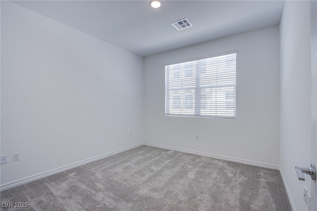 2555 Hampton Road - Photo 12