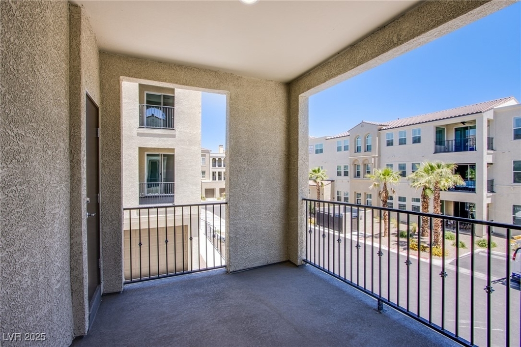 2555 Hampton Road - Photo 1