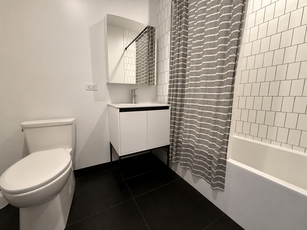 1351 Brooklyn Avenue - Photo 11