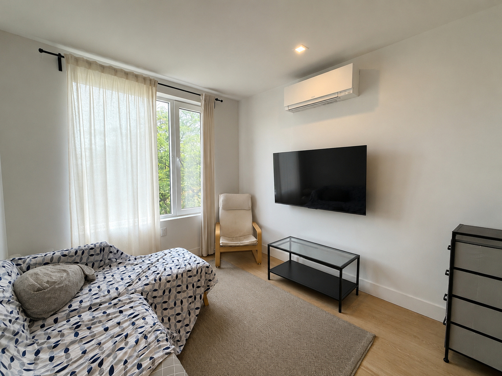 1351 Brooklyn Avenue - Photo 0