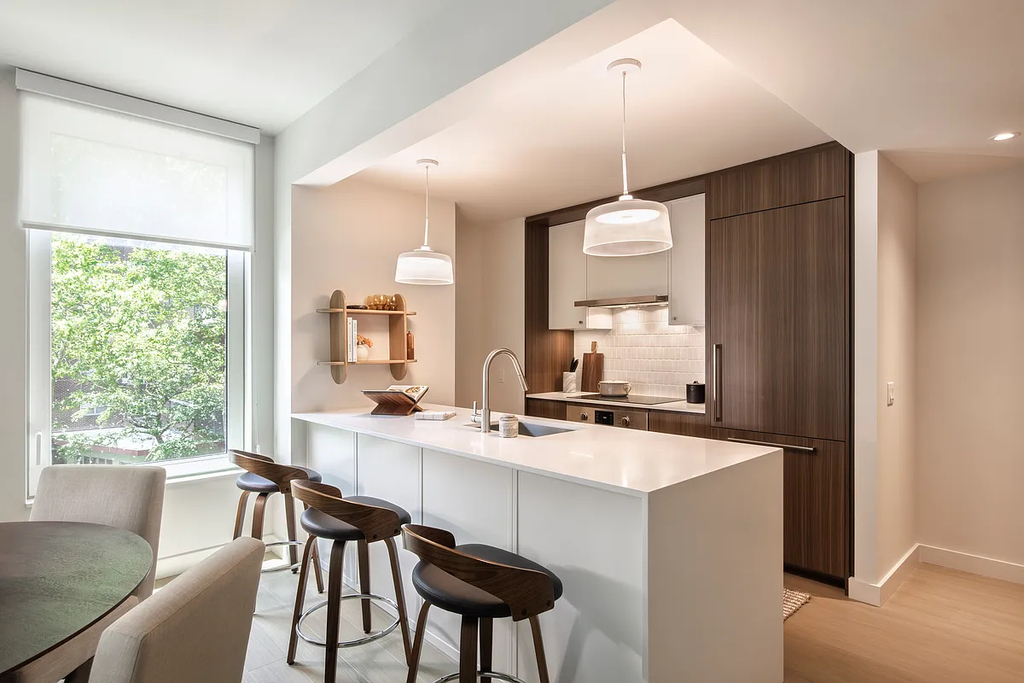 335 8th Avenue - Photo 2