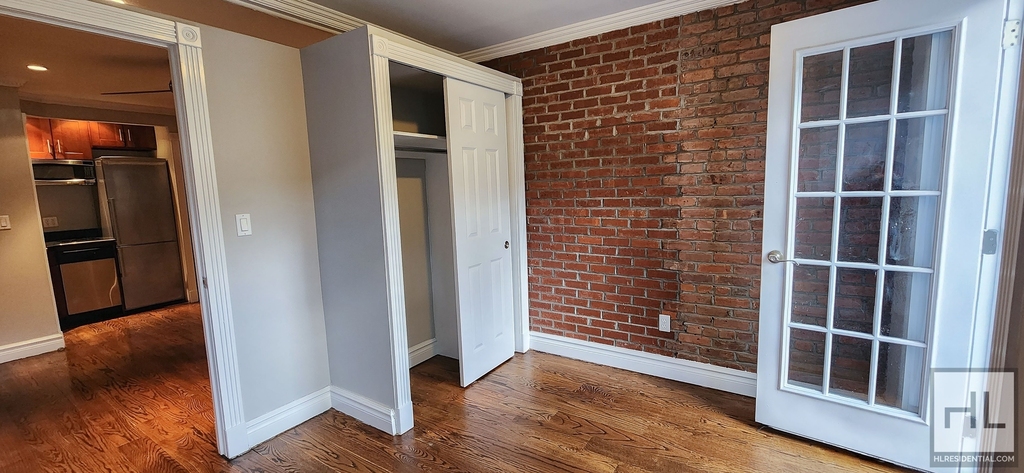 East 5th Street - Photo 6