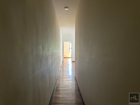 East 14 Street - Photo 5
