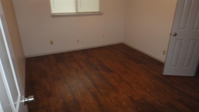 1115 Collier Street - Photo 3