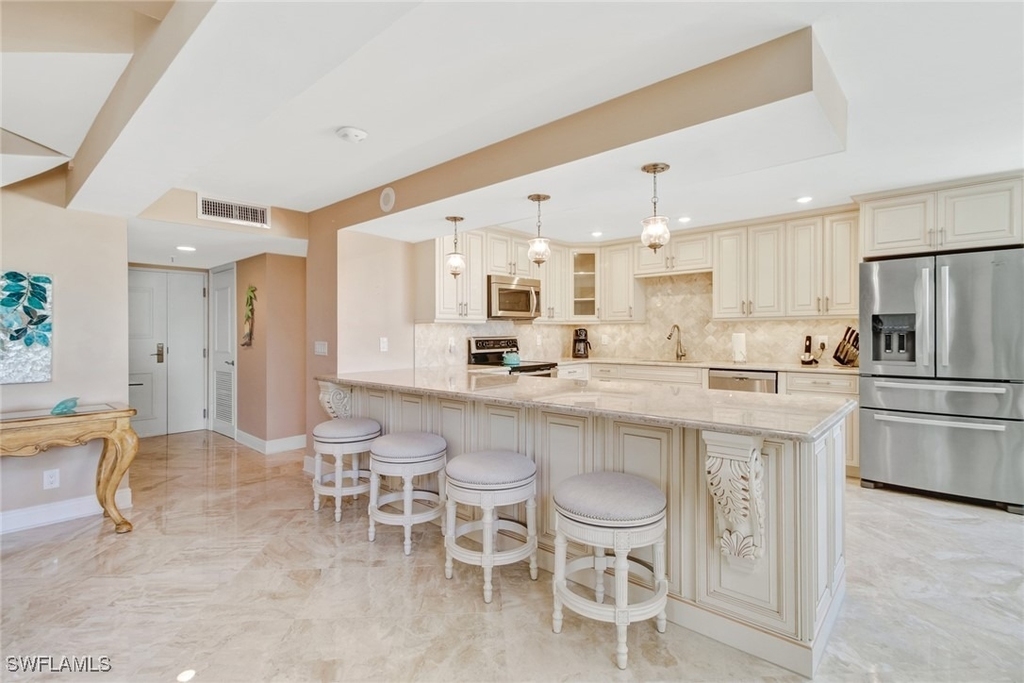 4041 Gulf Shore Boulevard N - Photo 14