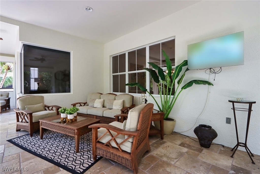 2868 Tiburon Boulevard E - Photo 19