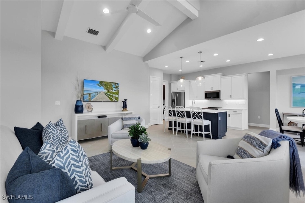 7124 Saona Court - Photo 2