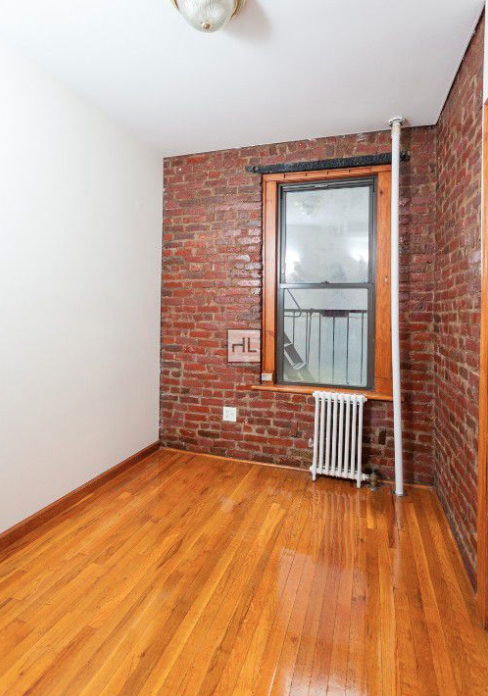 East 13th Street - Photo 43