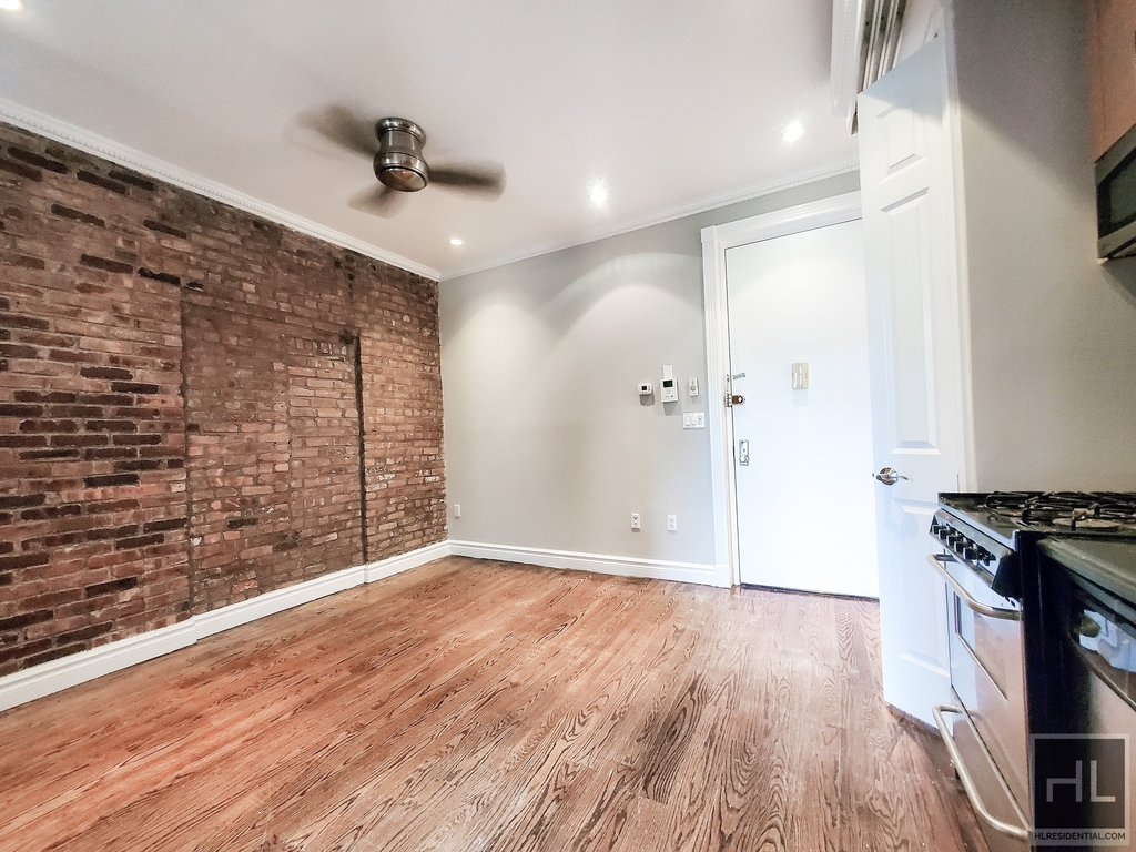 1/2 East 1st Street - Photo 23