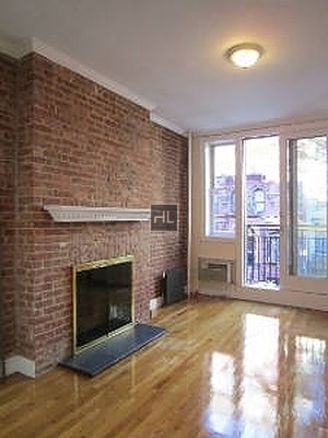 East 7th Street - Photo 1