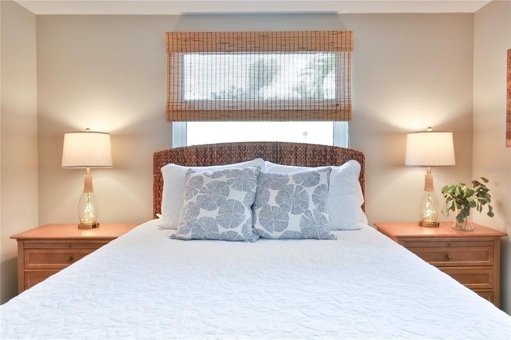 211 Island Circle - Photo 21