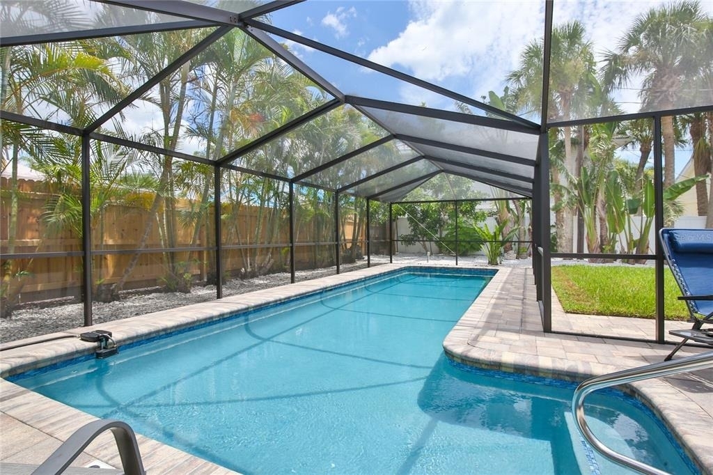 211 Island Circle - Photo 29